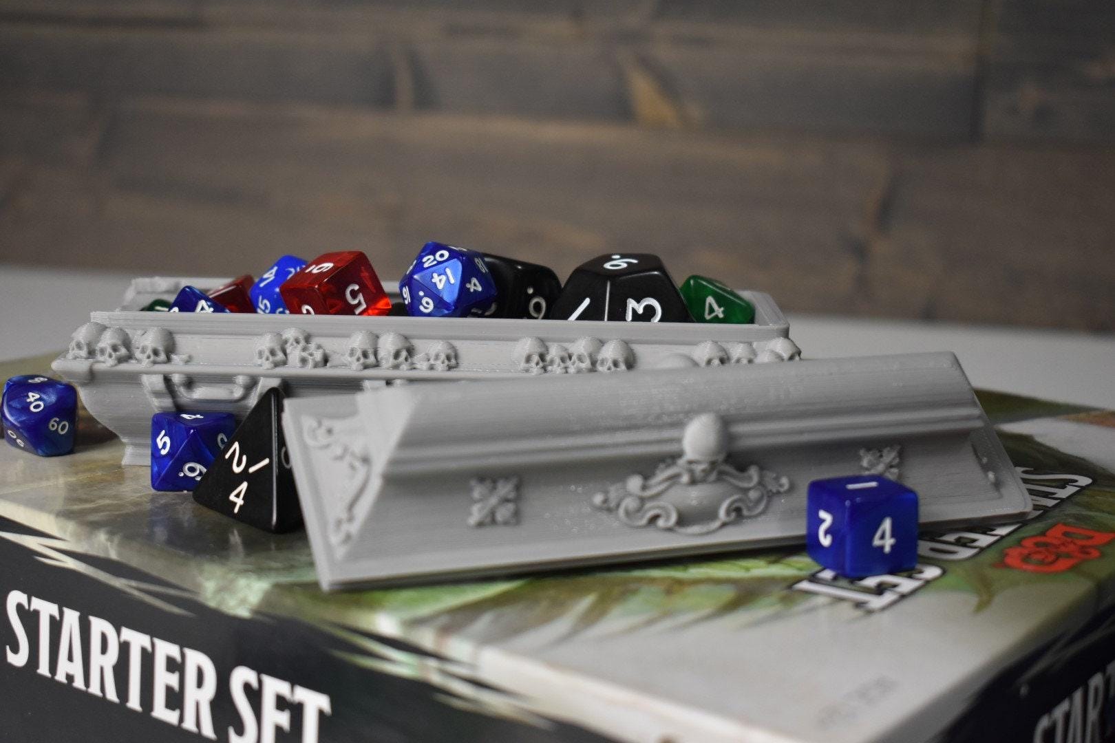Casket Dice Box
