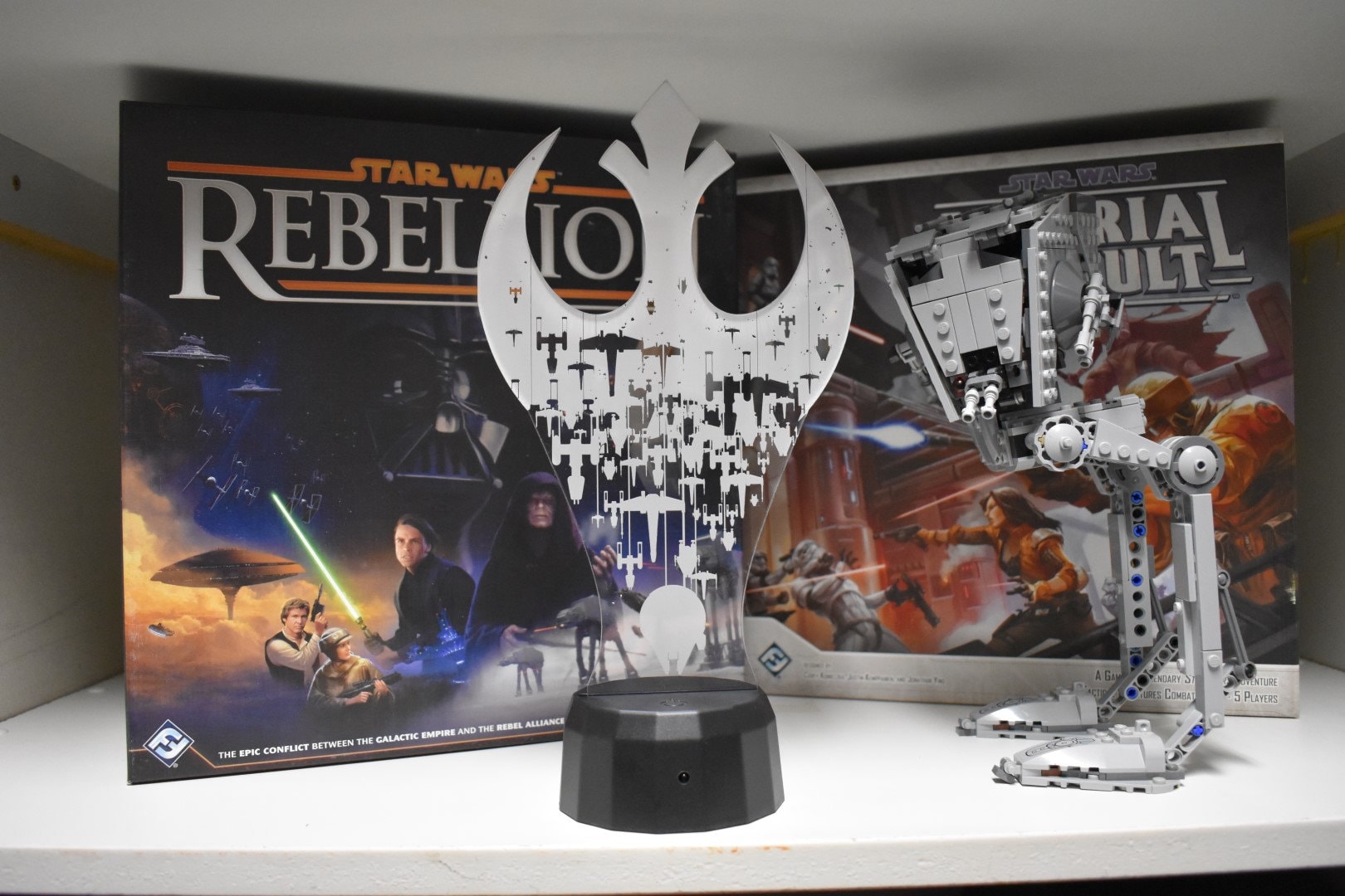 Rebel Ships LED sign perfect as a gift for you or your febel. Place in Man caves, bars, garages, desks.