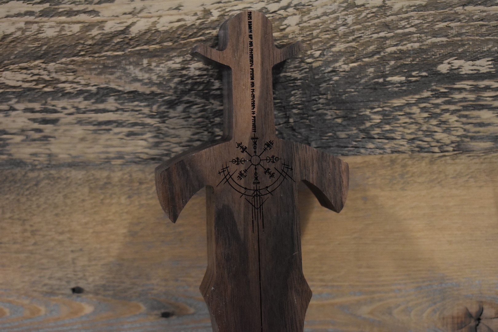 Dice Box Viking Sword perfect as a gift for a board game and RPG geeks. Place in Man caves, bars, garages, desks.