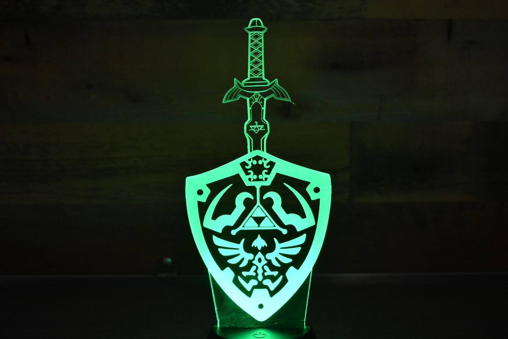 Zelda Master Sword and Shield LED sign perfect as a gift for a Zelda fans. Place in Man caves, bars, garages, desks, office.