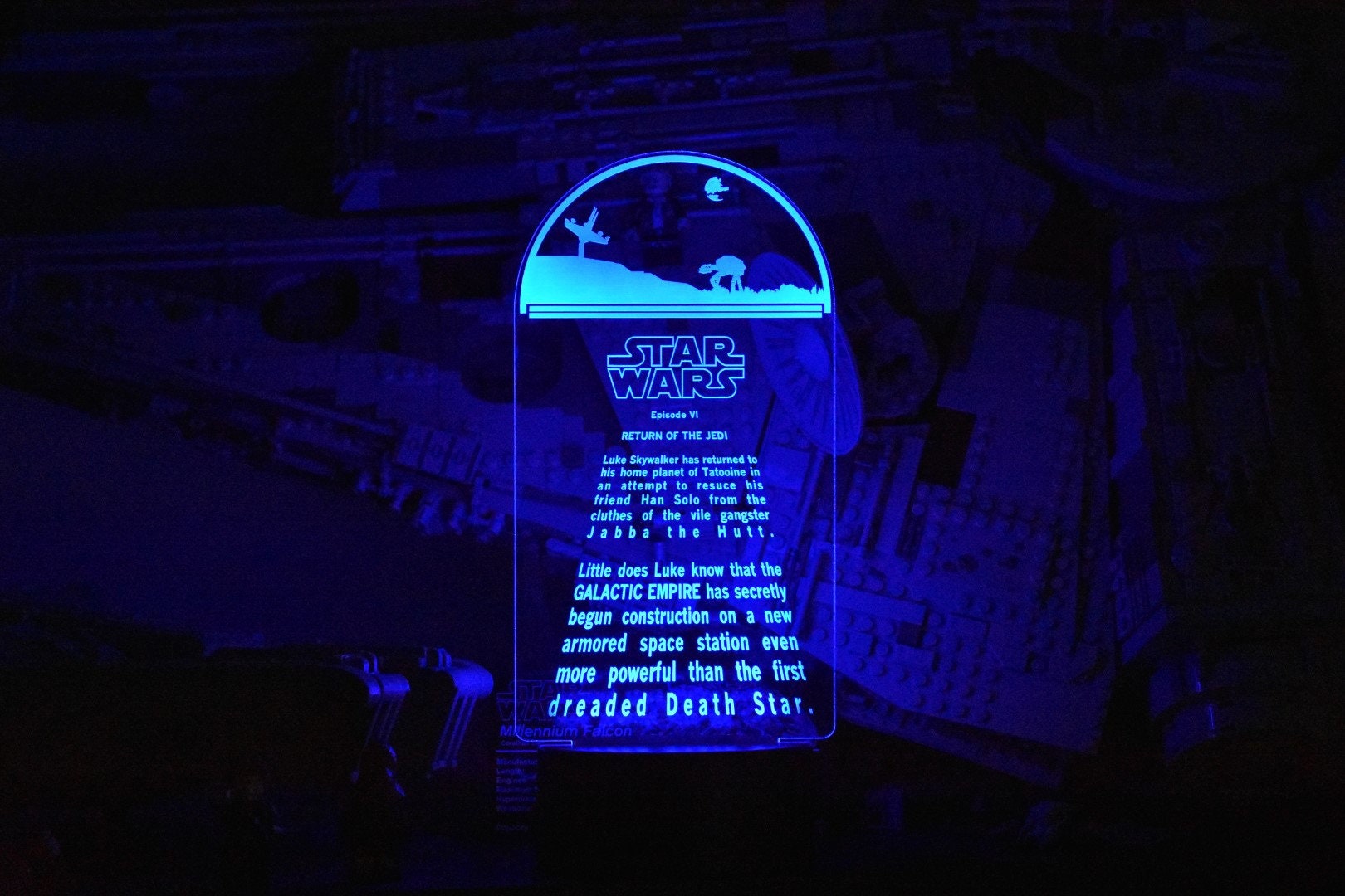 Return of the Jedi Crawl LED sign perfect as a gift for a Star Wars buffs. Place in Man caves, bars, garages, desks.