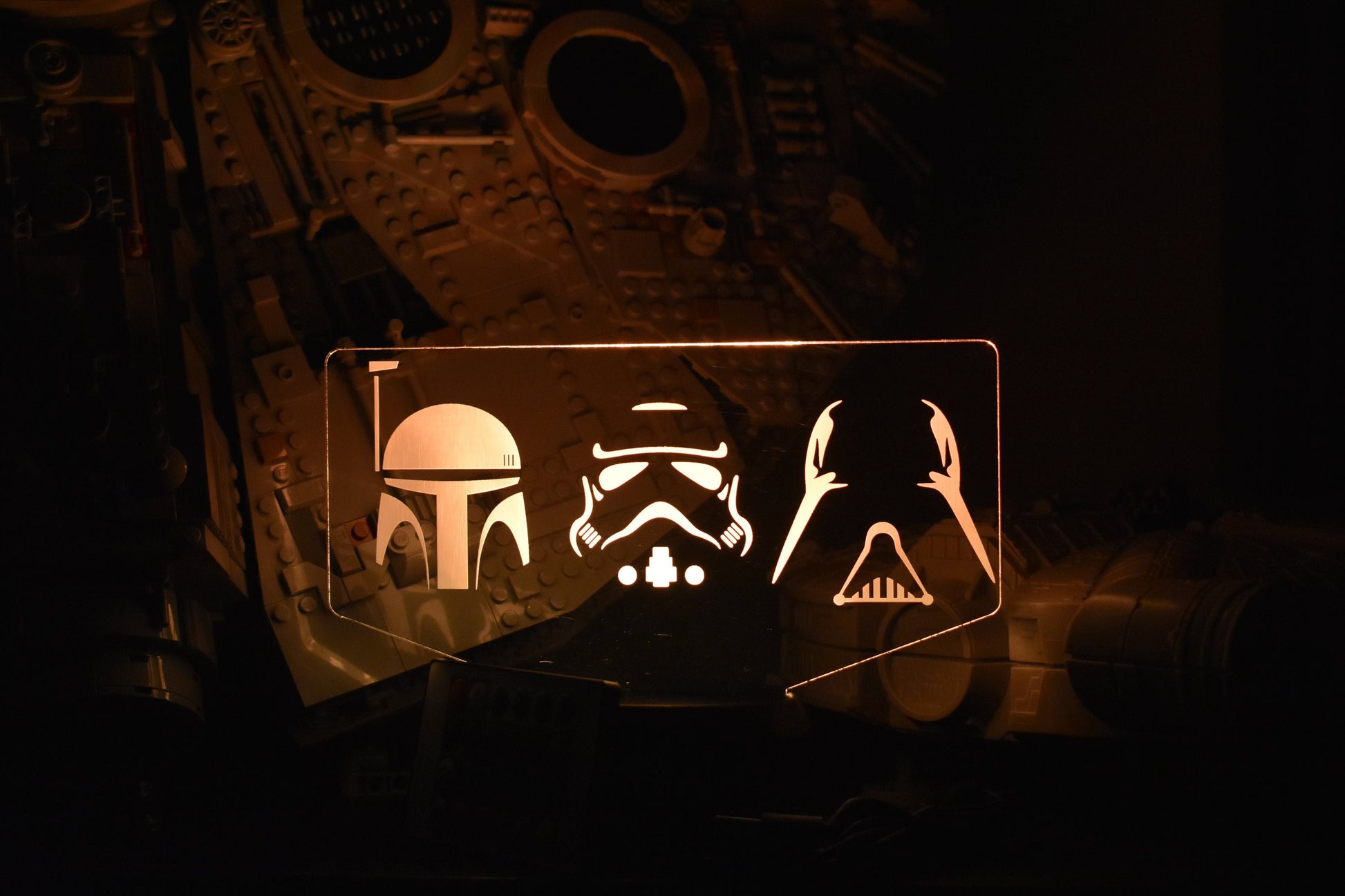 Imperial Helmets LED sign perfect as a gift for a Star Wars geeks. Place in Man caves, bars, garages, desks.