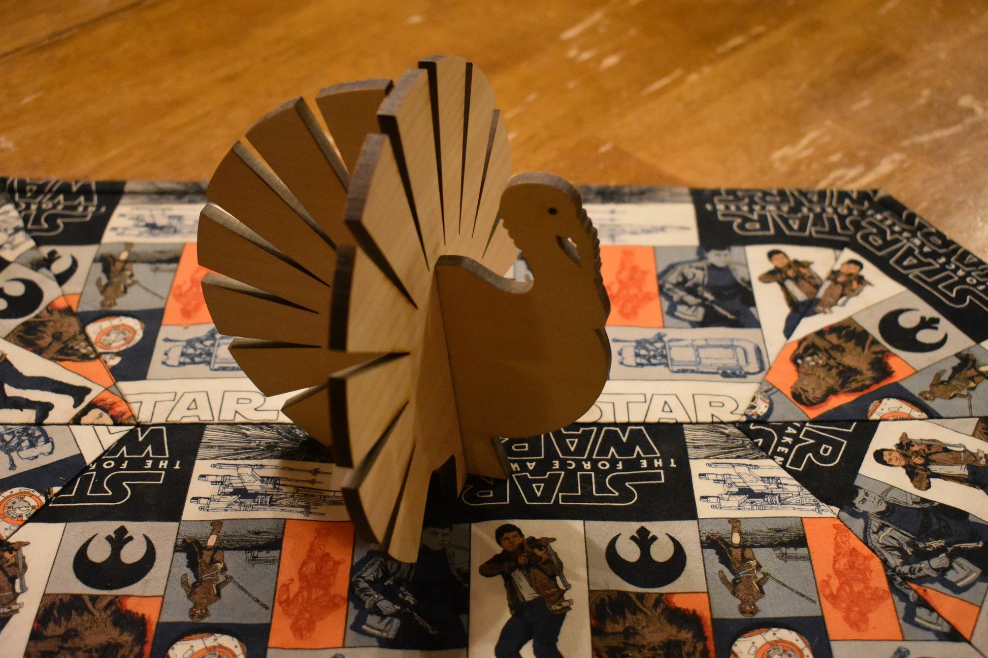 Thanksgiving Center Piece Placemat Turkey perfect as a gift.