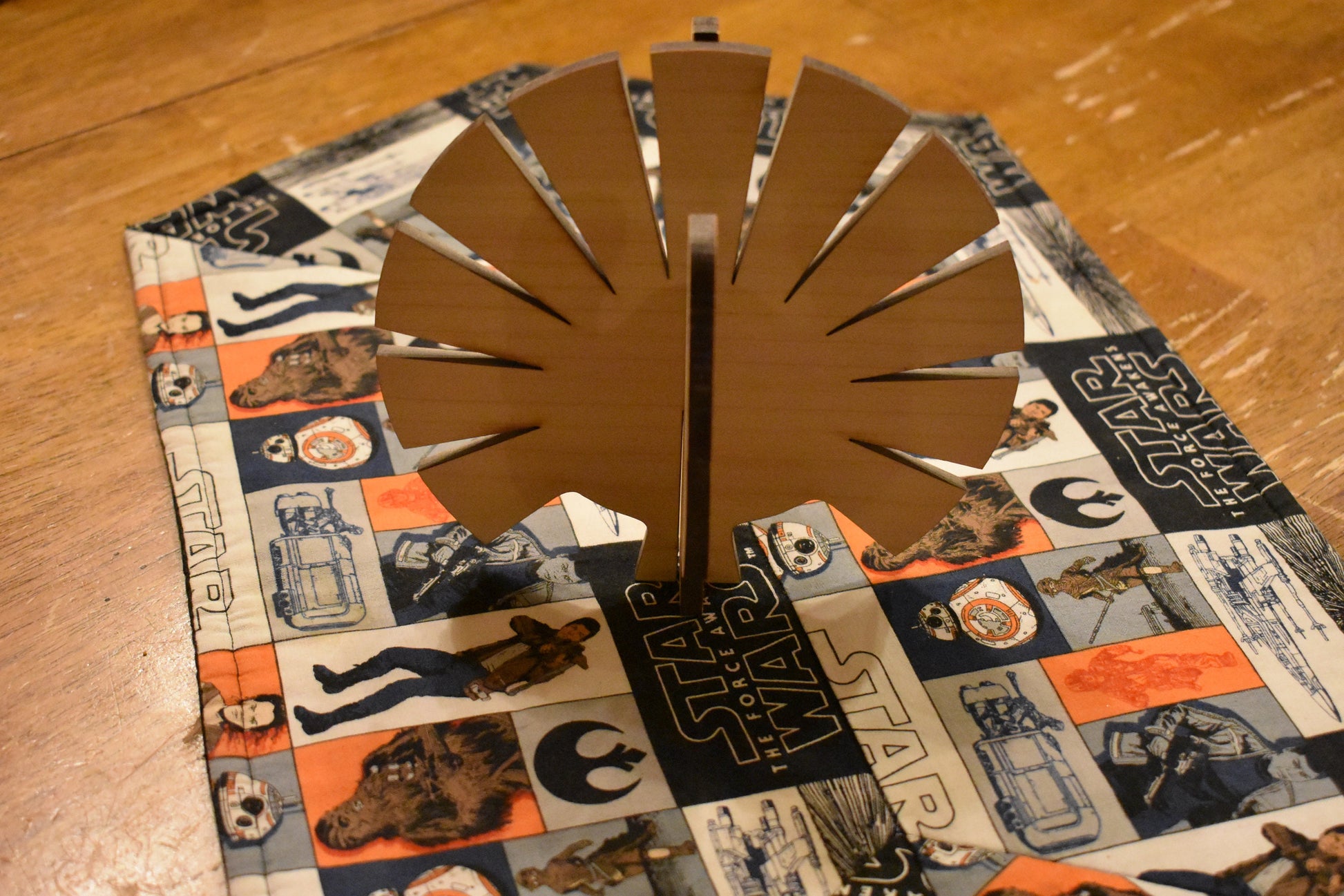 Thanksgiving Center Piece Placemat Turkey perfect as a gift.