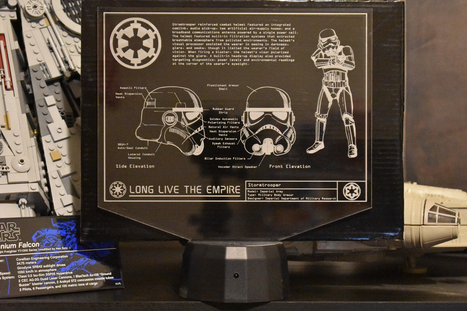 Stormtrooper Character Plans LED sign perfect as a gift for a Star Wars geeks. Place in Man caves, bars, garages, desks, bed room.