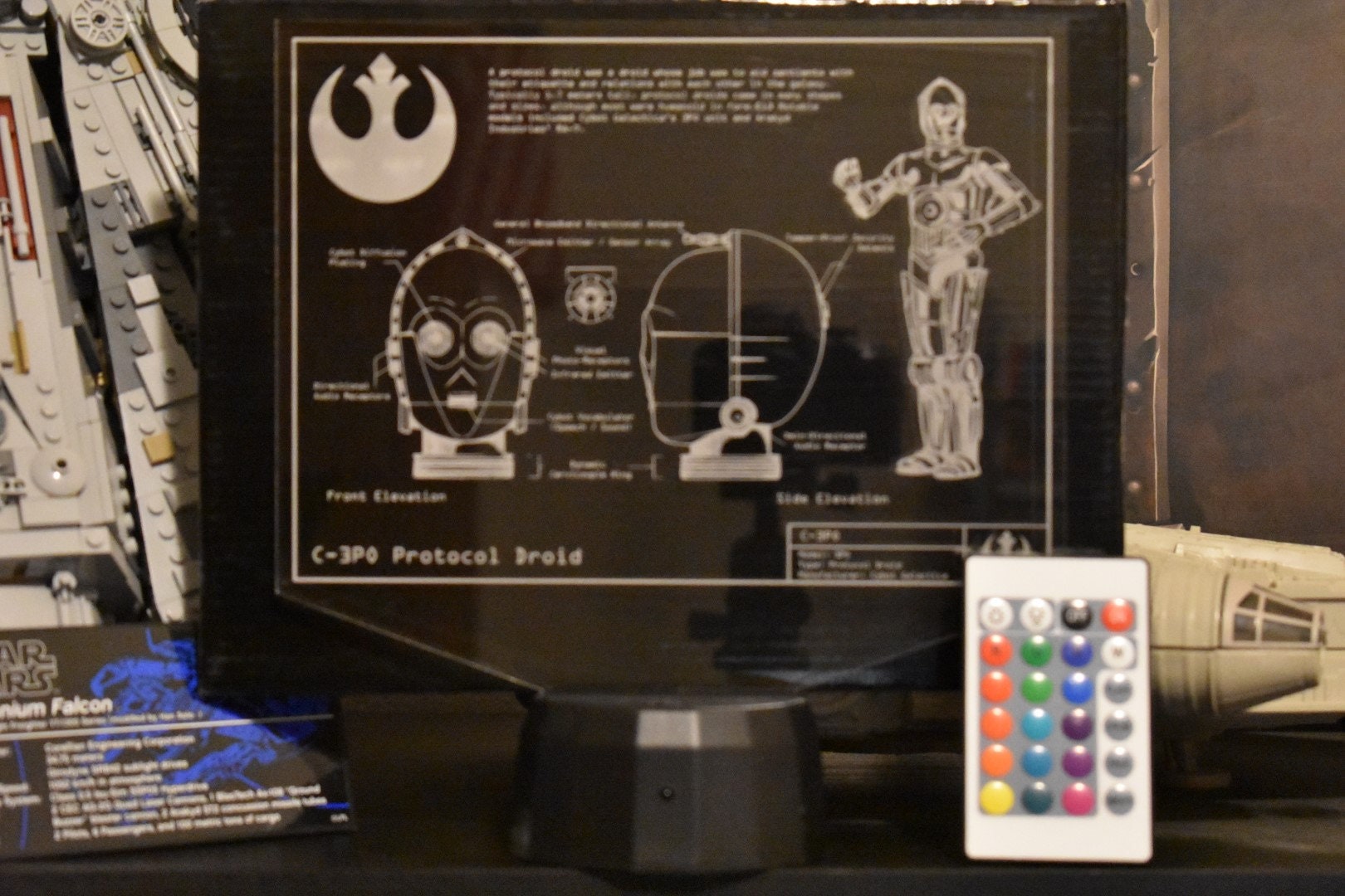 C3PO Character Plans LED sign perfect as a gift for a Star Wars geeks. Place in Man caves, bars, garages, desks, bed room.