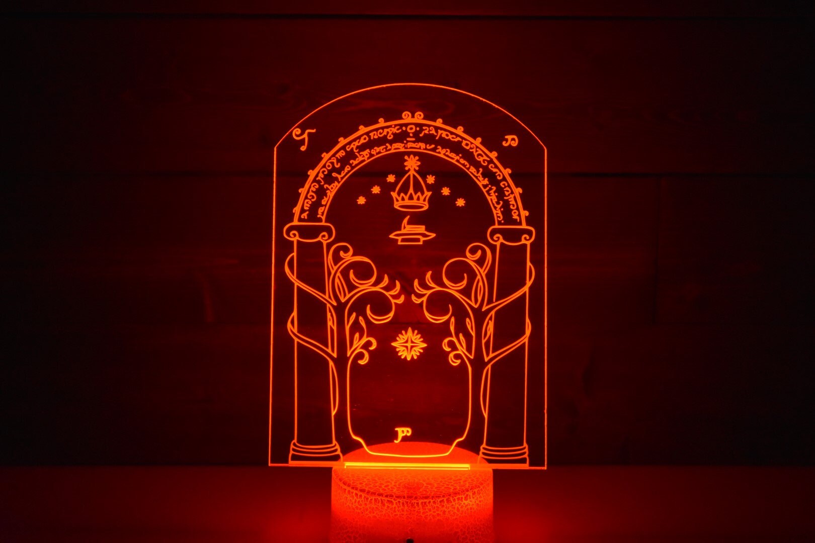 Doors of Durin perfect as a gift for a Lord of the Rings enthusiasts. Place in Man caves, bars, garages, desks, bed room.
