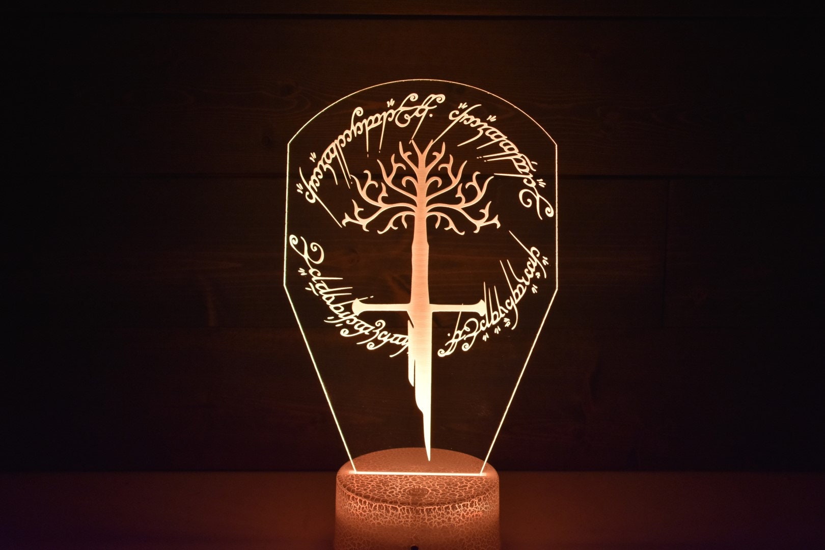 Shards or Narsil and the White Tree perfect as a gift for a Lord of the Rings enthusiasts. Place in Man caves, bars, garages, desks, room