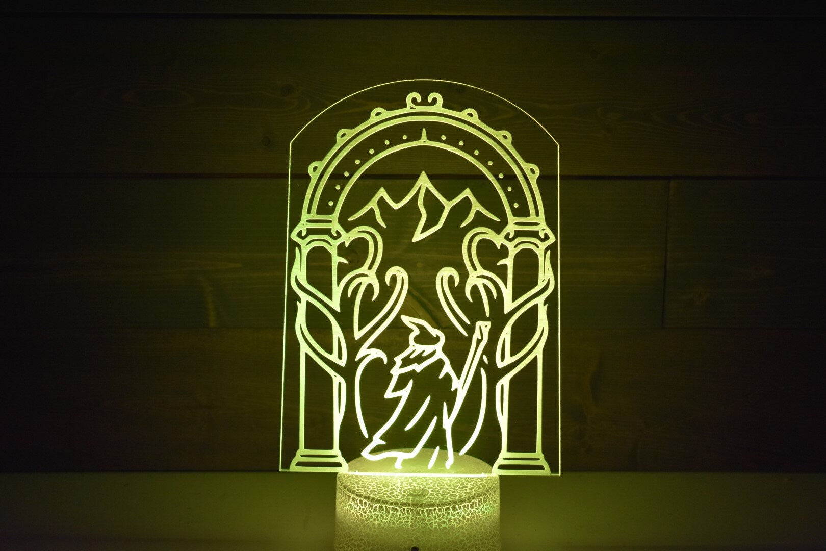 Doors of Durin perfect as a gift for a Lord of the Rings enthusiasts. Place in Man caves, bars, garages, desks, bed room.
