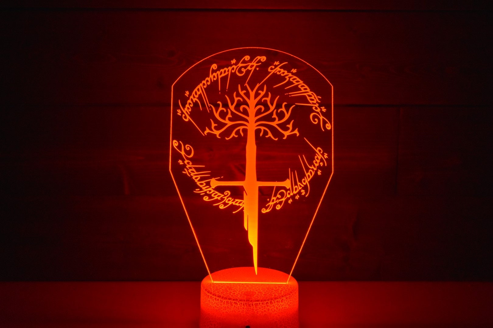 Shards or Narsil and the White Tree perfect as a gift for a Lord of the Rings enthusiasts. Place in Man caves, bars, garages, desks, room